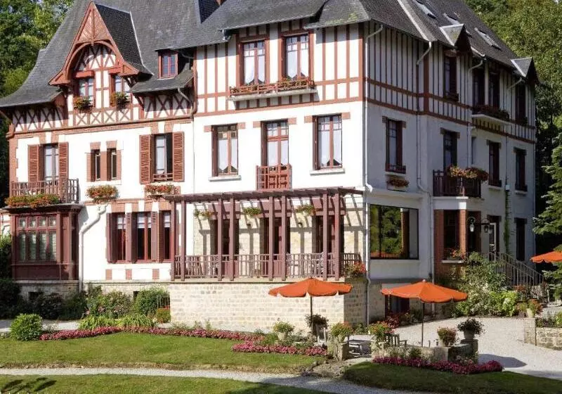 La Villa Bois Joli Hotel Restaurant