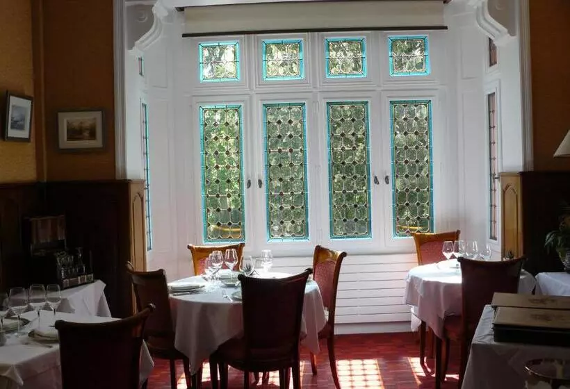 La Villa Bois Joli Hotel Restaurant