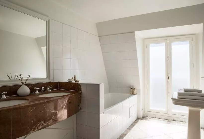 هتل Brighton Esprit De France