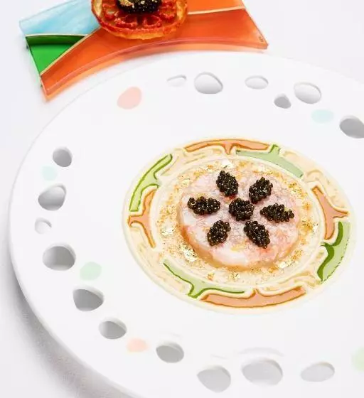 هتل Domaine Les Crayeres