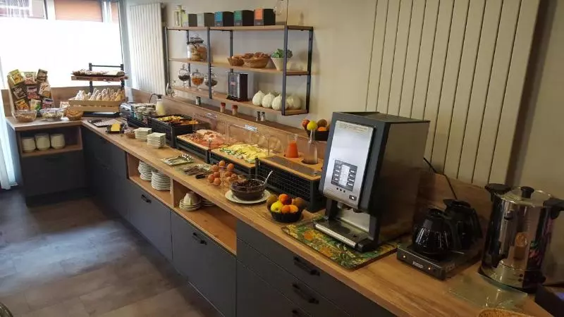 בית מלון כפרי Hôtel Chris Tel