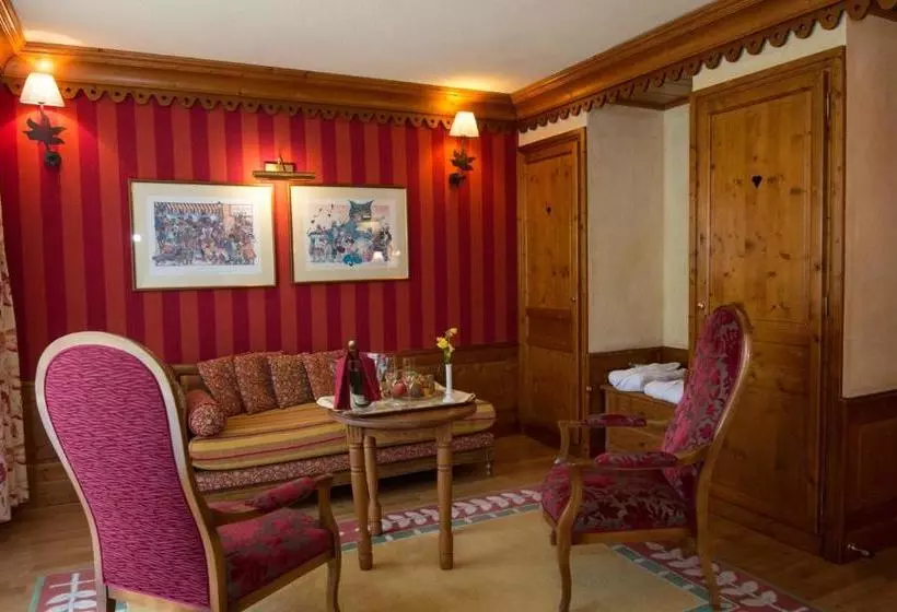 فندق Hôtel Les Buttes