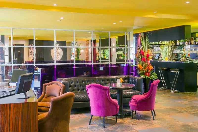 ホテル Le Bellechasse Saintgermain