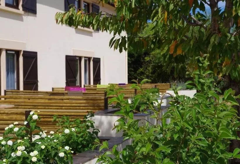 Отель Le Coudon