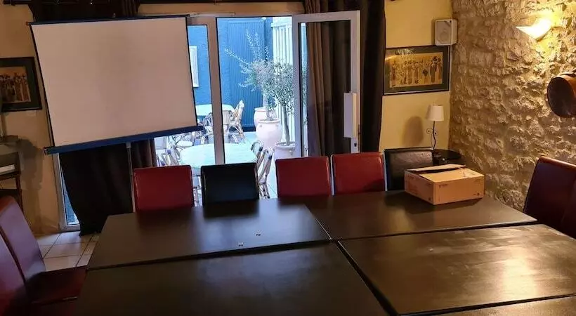 هتل Le Patio De La Dordogne