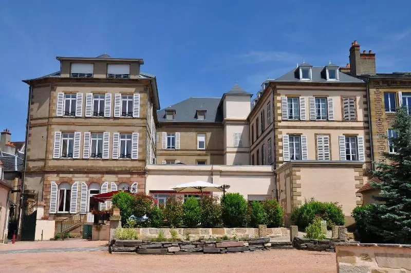 ホテル Mercure Moulins Centre Hôtel De Paris