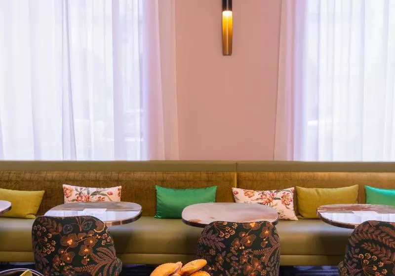 Leonardo Boutique Hotel Paris Opera