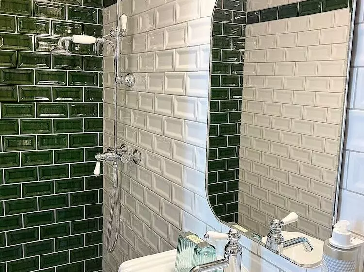 酒店 Hôtel La Tour Intendance