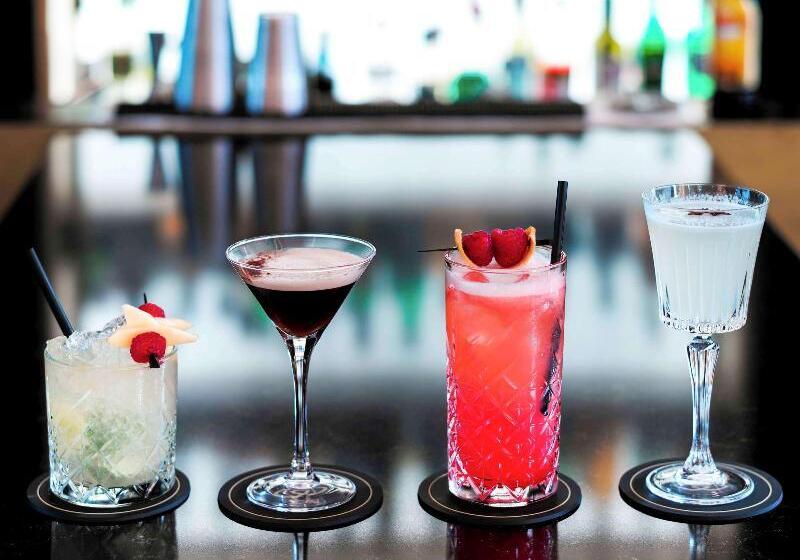 هتل Sofitel Paris Baltimore Tour Eiffel