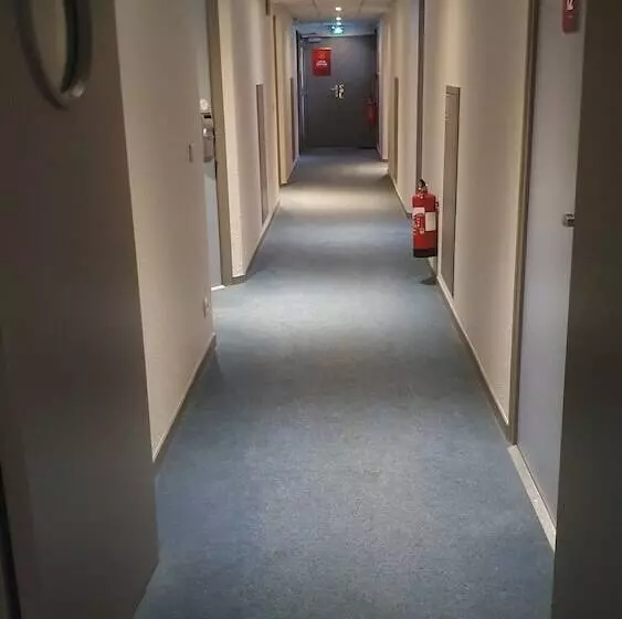 Welcomotel Coignières