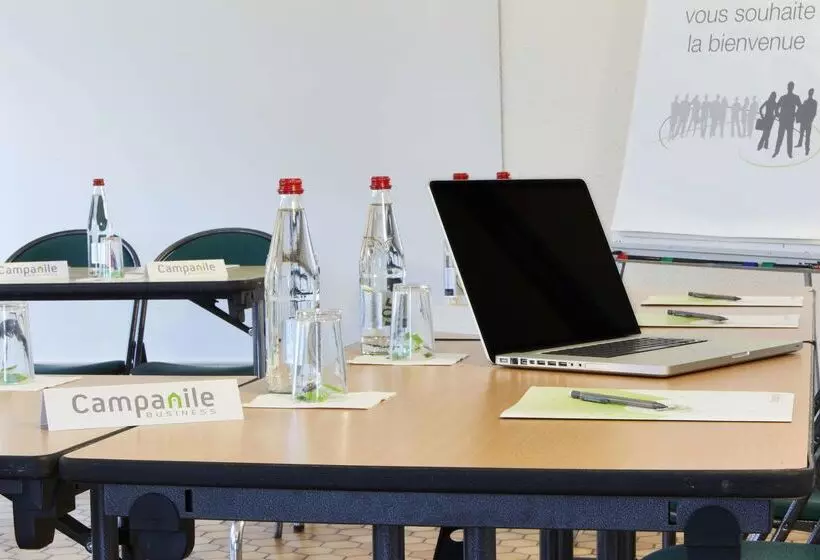 호텔 Campanile Mulhouse  Illzach Ile Napoleon