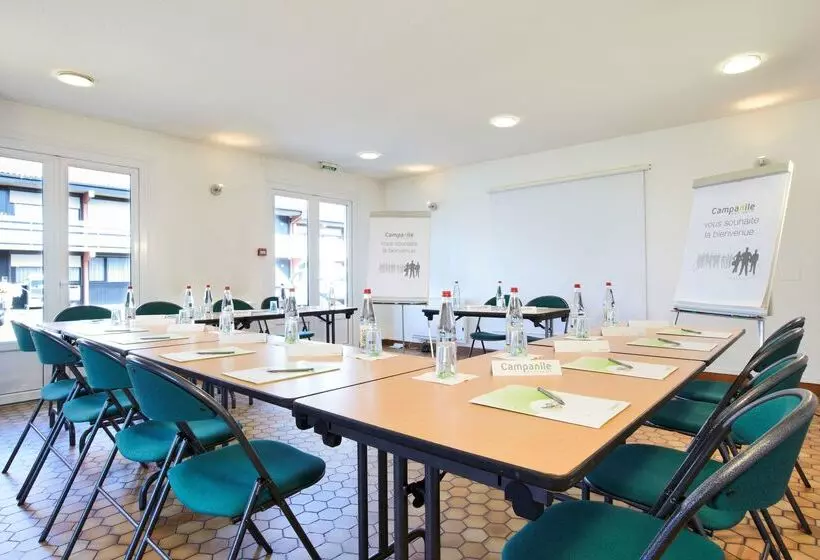 호텔 Campanile Mulhouse  Illzach Ile Napoleon