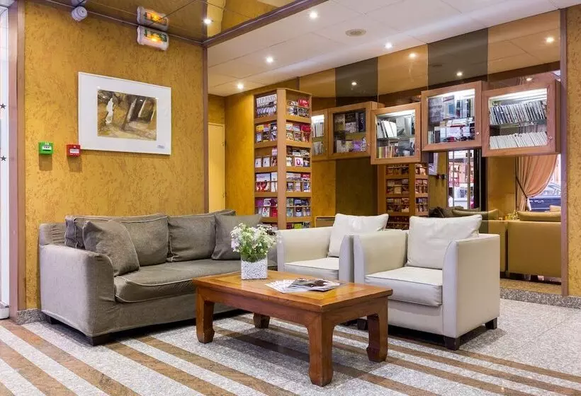 هتل Fertel Etoile