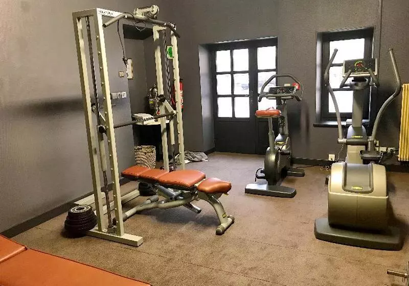 فندق Golf Chateau De Chailly