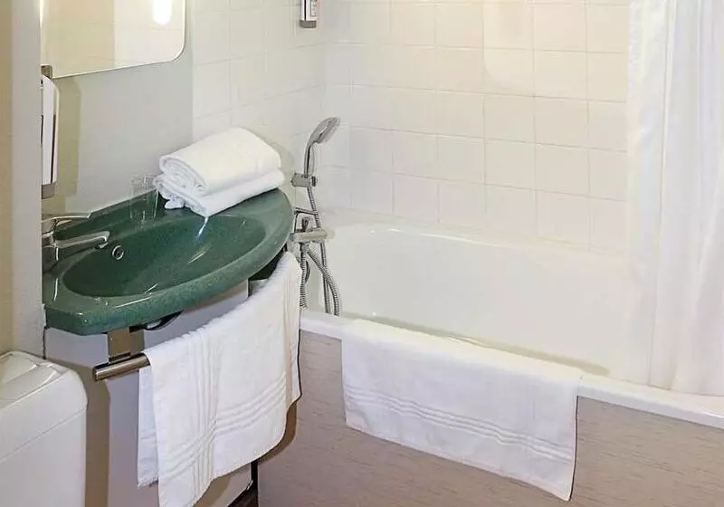 ホテル Ibis Auxerre Sud