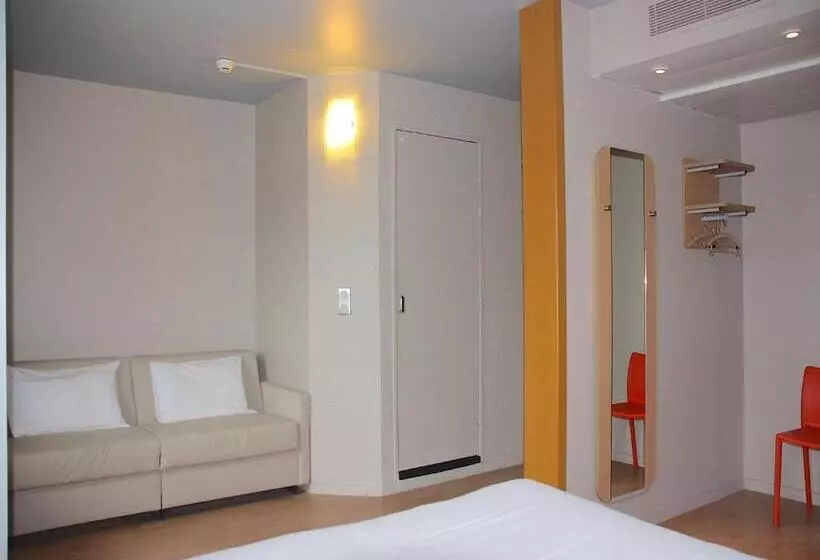 ホテル Ibis Budget Thonon Les Bains