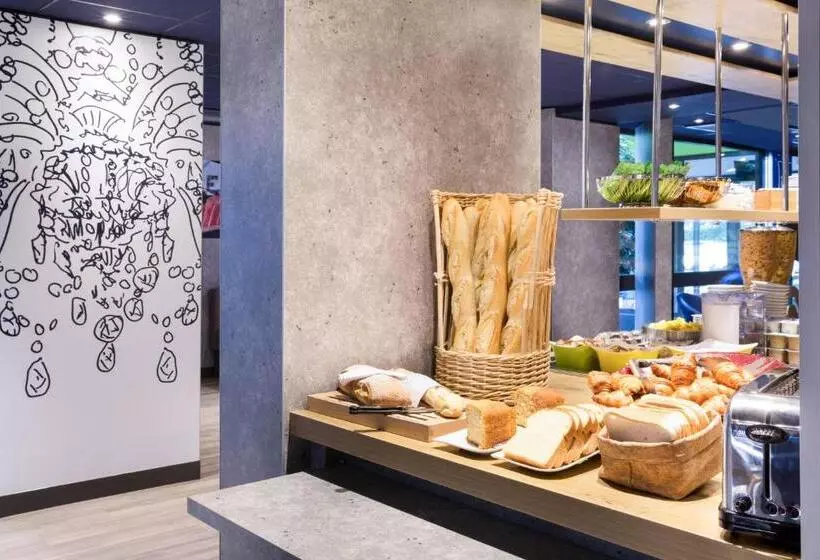 ホテル Ibis Budget Thonon Les Bains