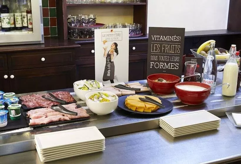 בית מלון כפרי Ibis Chartres Ouest Lucé