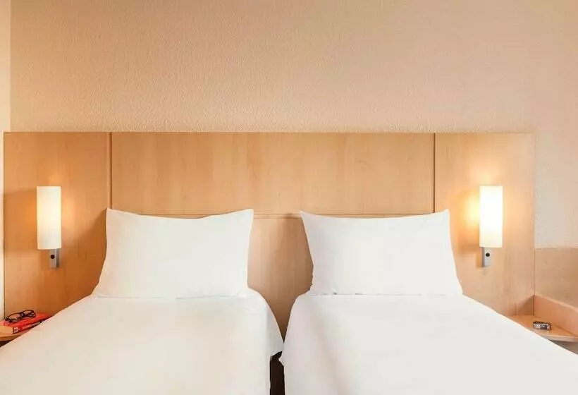 ホテル Ibis Paris La Défense Esplanade