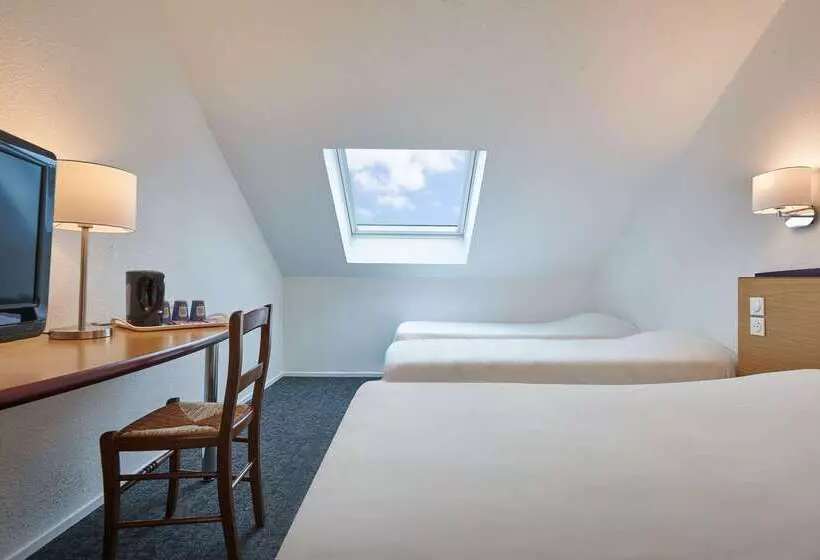 酒店 Kyriad Tarbes Bastillac