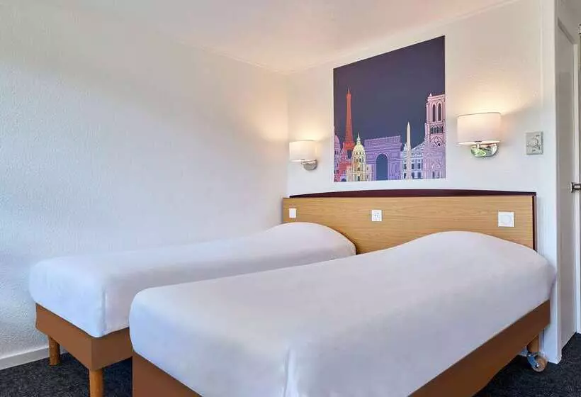 酒店 Kyriad Tarbes Bastillac