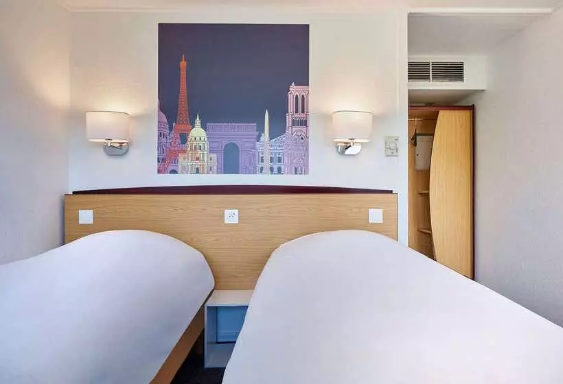 酒店 Kyriad Tarbes Bastillac