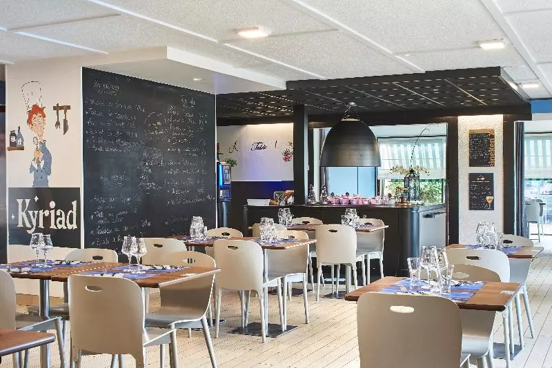 酒店 Kyriad Tarbes Bastillac