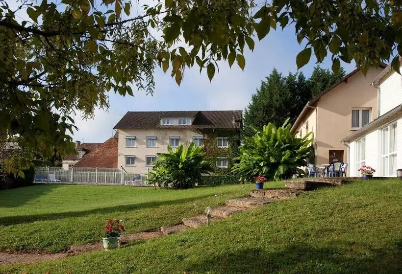 Отель Logis Hôtel Du Pont Neuf