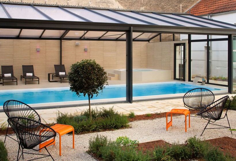 בית מלון כפרי Oceania Le Jura Dijon