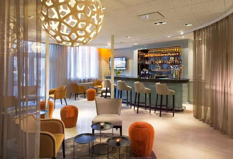 هتل Oceania Le Jura Dijon