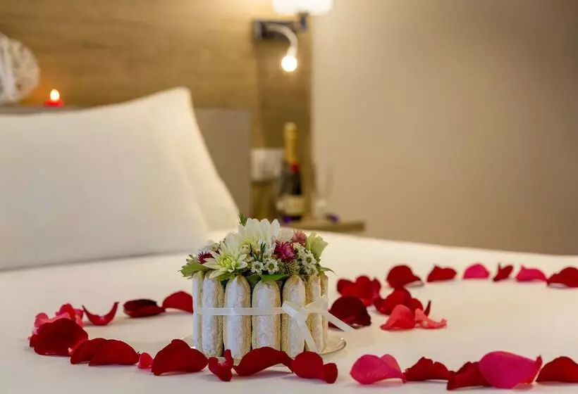 هتل The Originals City, Hôtel Armony, Dijon Sud