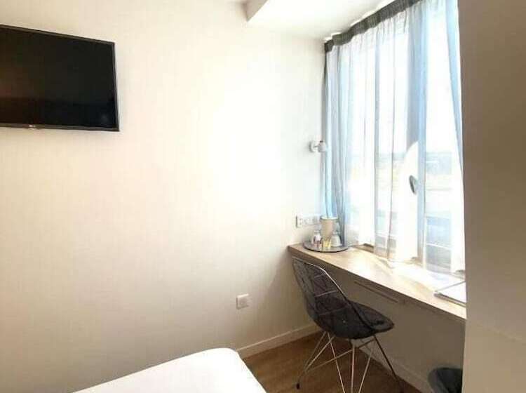 ホテル The Originals City, Hôtel Armony, Dijon Sud