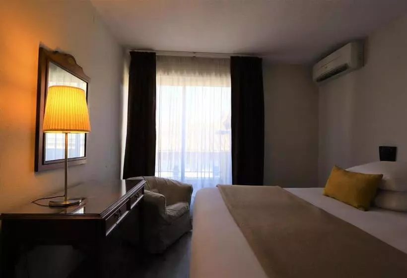 هتل Des Tuileries