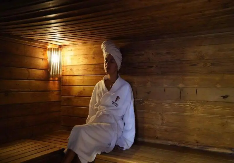 هتل Hôtel Le Sherpa Val Thorens