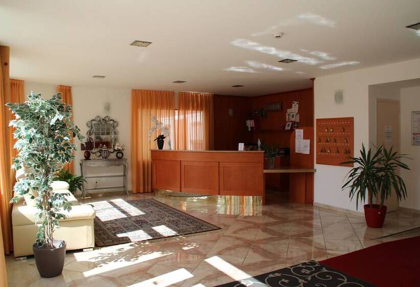 בית מלון כפרי Hôtel Lutetia