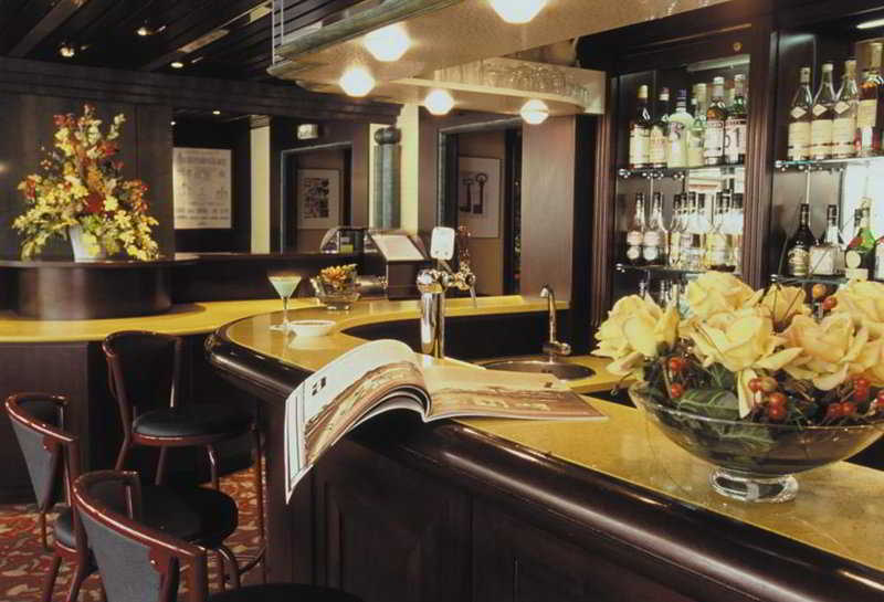 هتل Mercure Versailles Paris Ouest