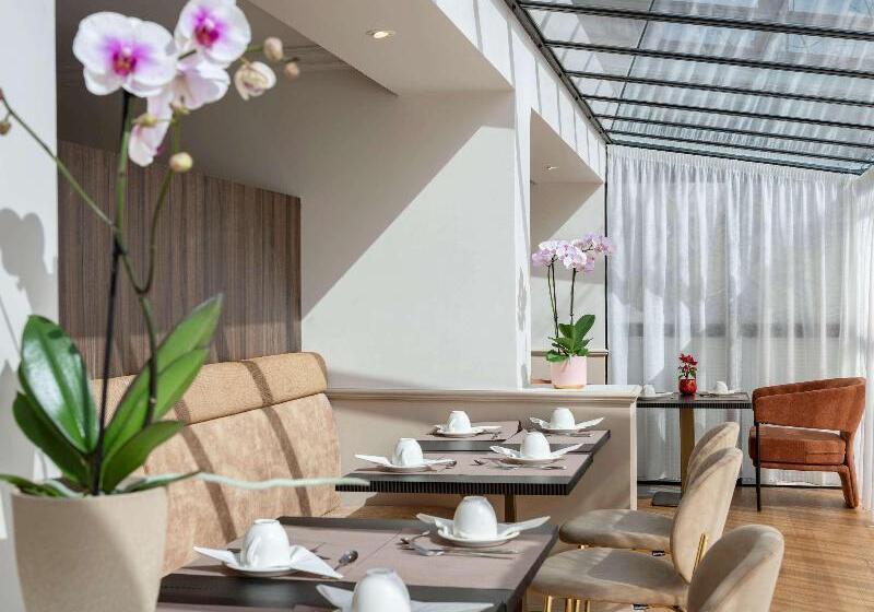 هتل Mercure Versailles Paris Ouest