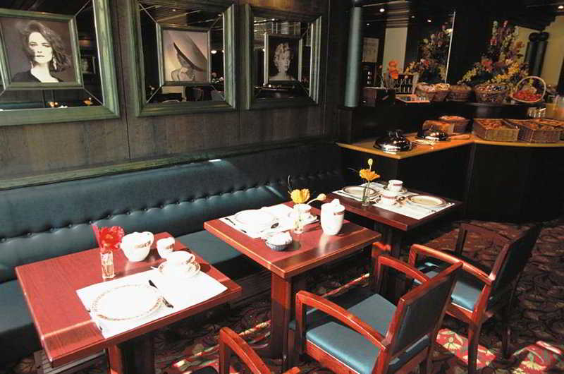 هتل Mercure Versailles Paris Ouest