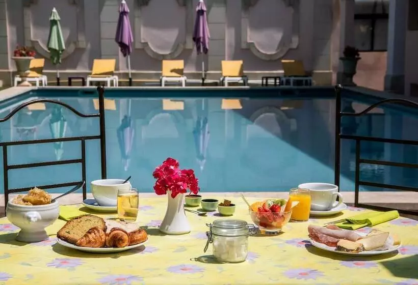 בית מלון כפרי Hôtel Mireille