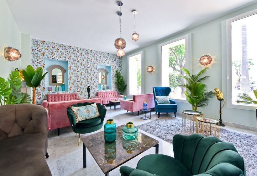 هتل La Villa Nice Promenade