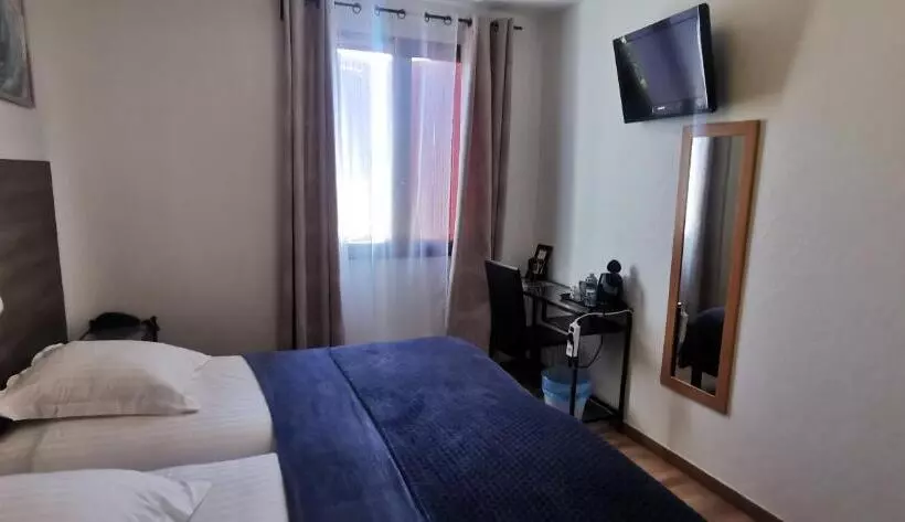 Hotel Le Mas Des Amandiers