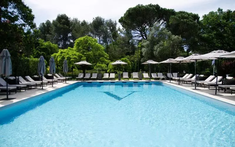 Le Vallon De Valrugues Hotel Spa & Villas