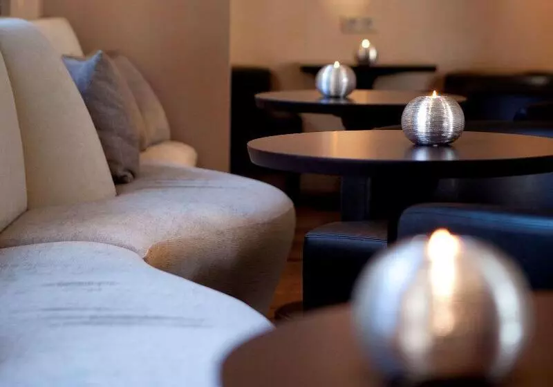 ホテル Mercure Paris 15 Porte De Versailles