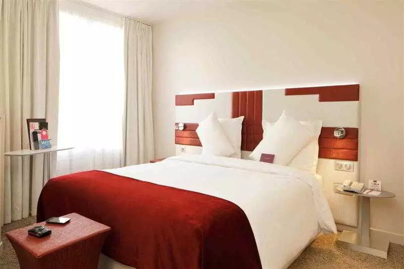 هتل Mercure Paris Opera Faubourg Montmartre