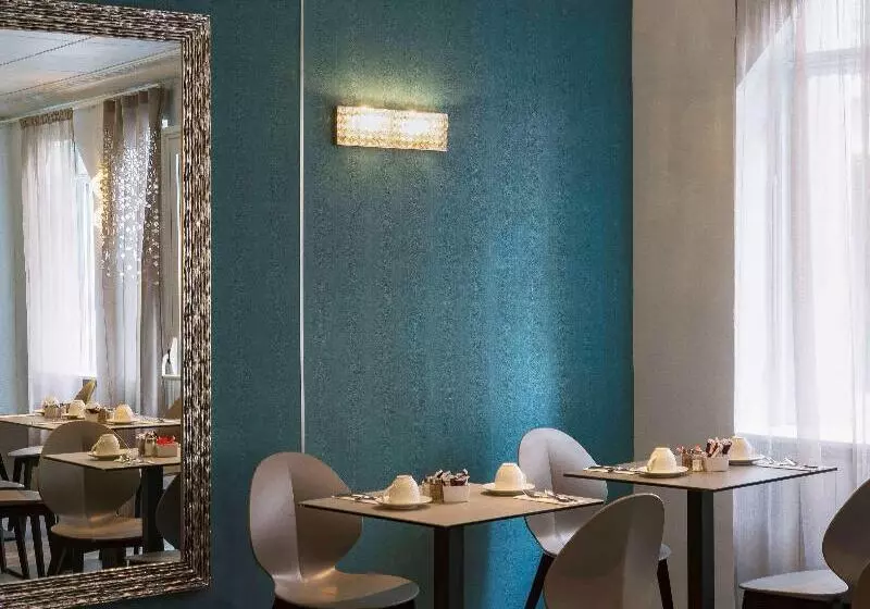 هتل Mercure Paris Opera Faubourg Montmartre