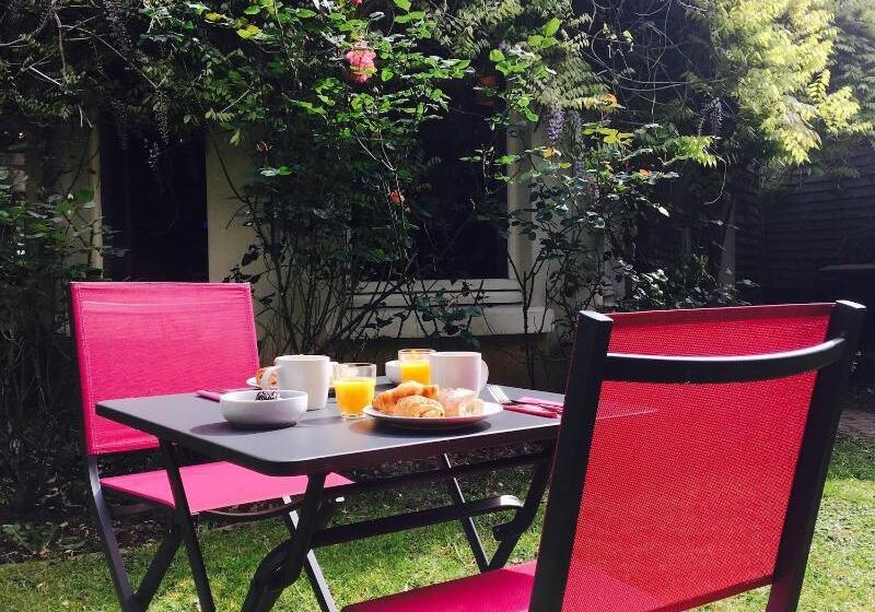 בית מלון כפרי Hôtel Métropole