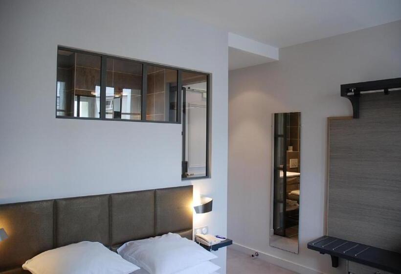 فندق Restaurant Le Dauphin Et Le Spa Du Prieuré