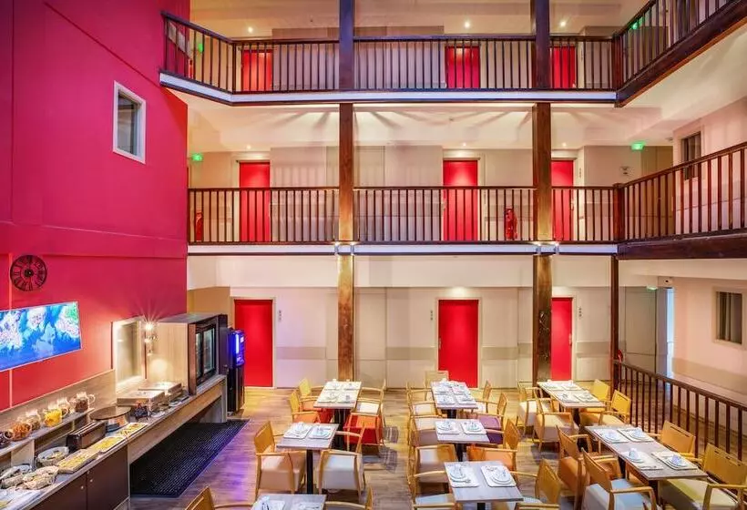 Hotel Sowell Residences New Chastillon