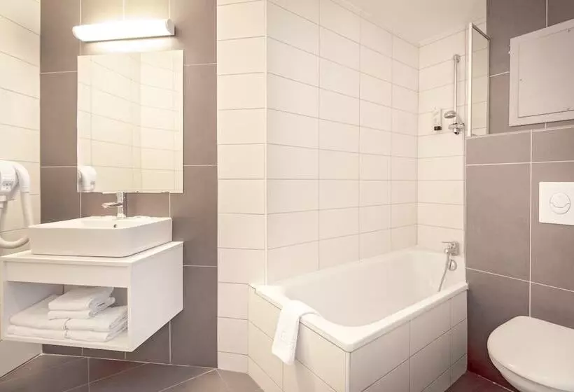 Hotel Sowell Residences New Chastillon