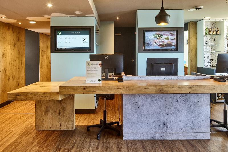 B&b Hotel Versailles Le Chesnay